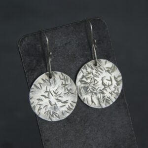 Hammered Disc Drops